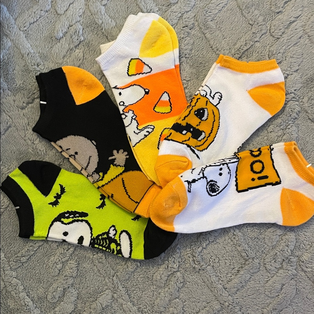 Peanuts Halloween Themed Ankle Socks - Black, Green, Orange, White
